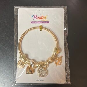 New gold heart charm bracelet